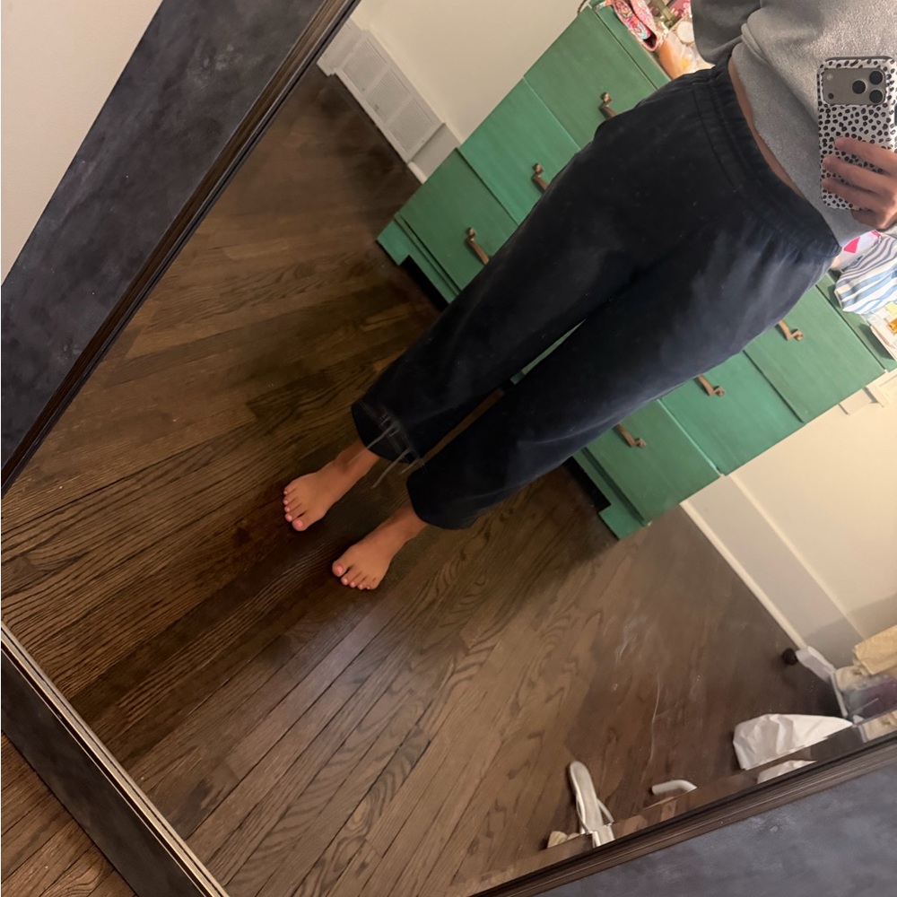 lululemon softstreme cropped pant